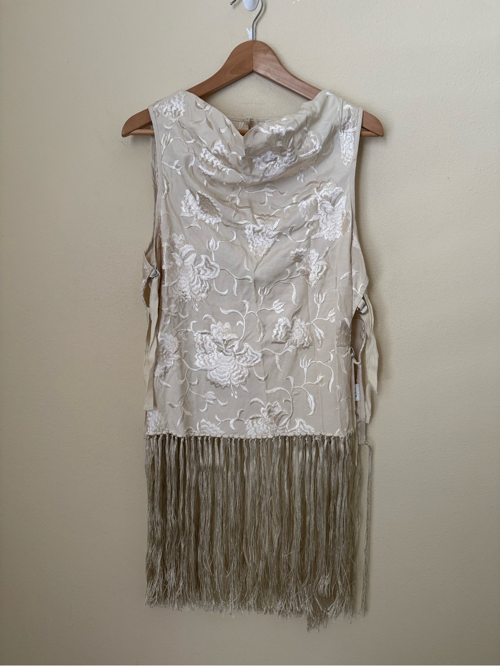 Sea New York Priscilla Embroidery Cowl Neck Fringe Vest Cream Size XL